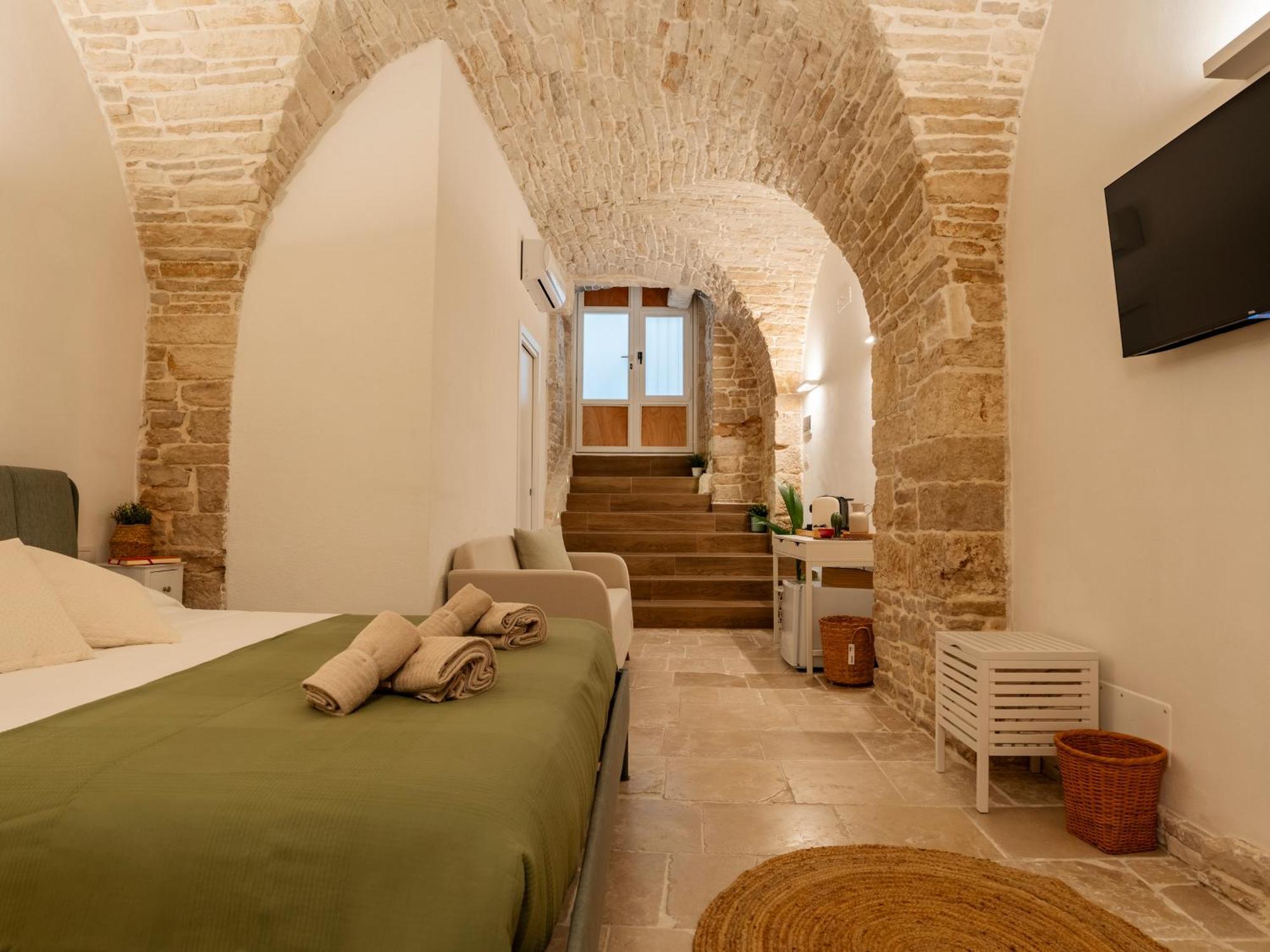 Отель Dimora Corte Sant Angelo Битонто Экстерьер фото